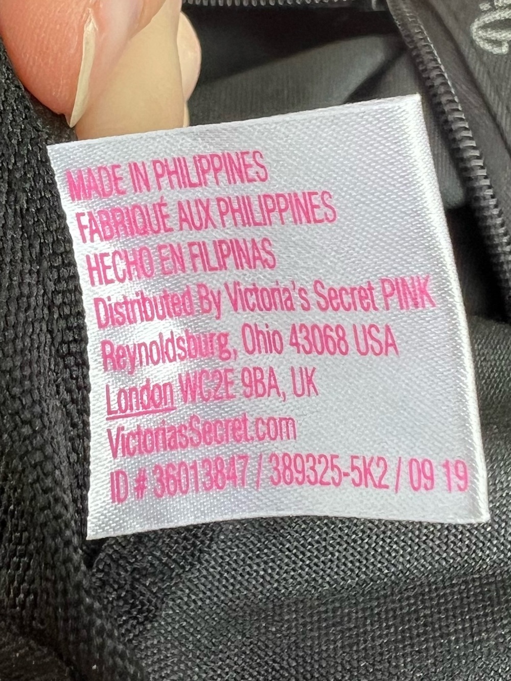 VS PINK Large Tote Bag Black Logo Heart Print - Picture 10 of 13